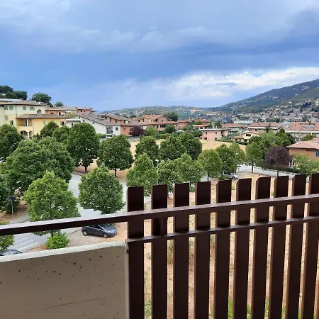 Apartament Confortevole E Ben Servito *