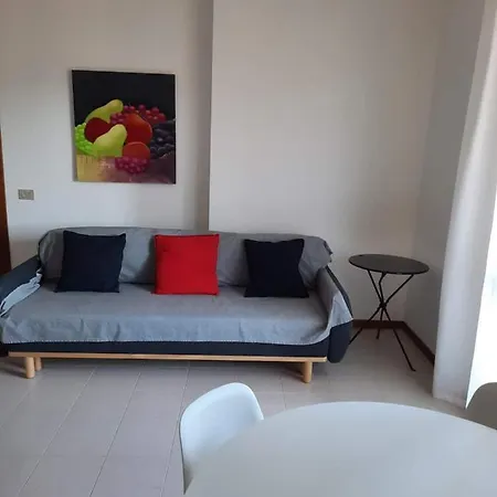 Confortevole E Ben Servito Apartament