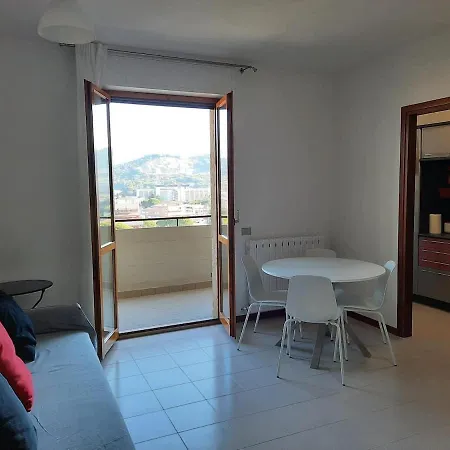 Apartment Confortevole E Ben Servito San Mariano
